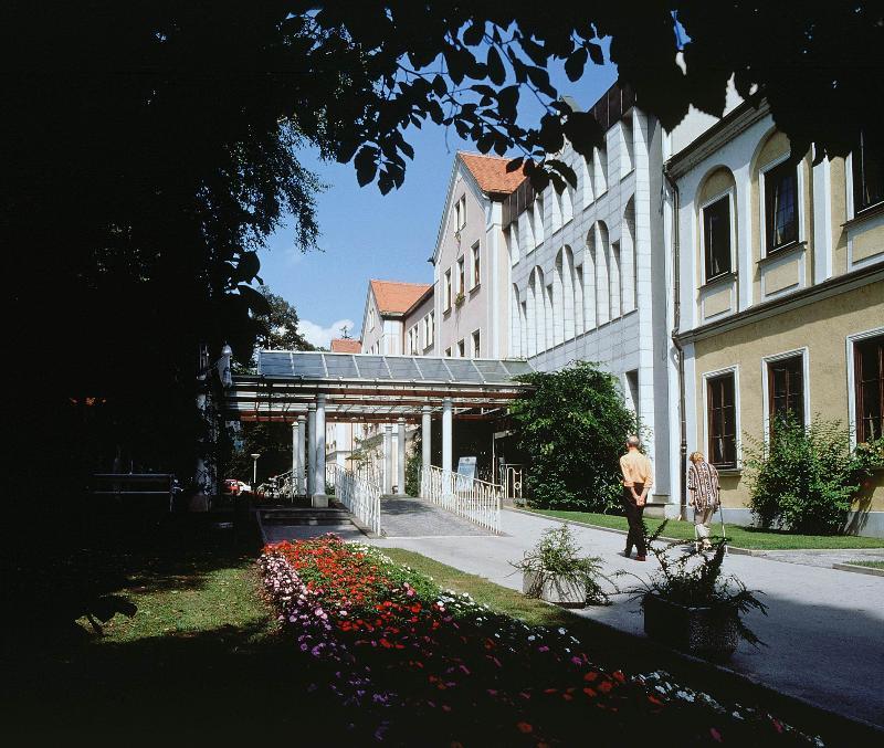 Hotel Zdravilisce - Thermana Laško Exteriör bild